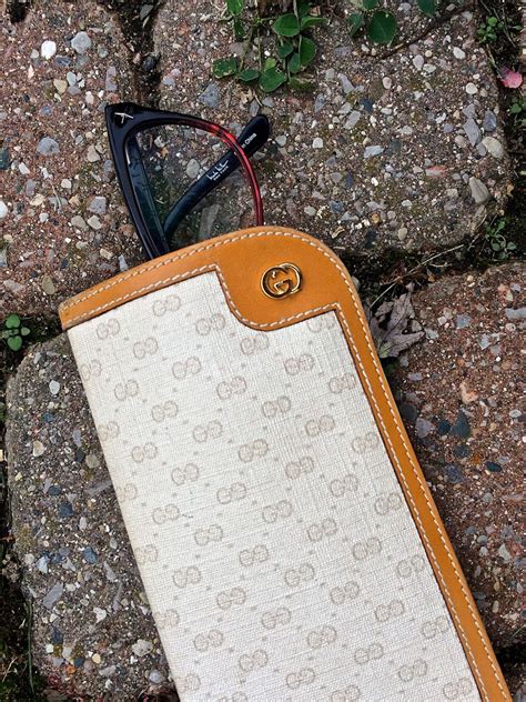 amazon gucci eyeglass case|vintage Gucci eyeglass case.